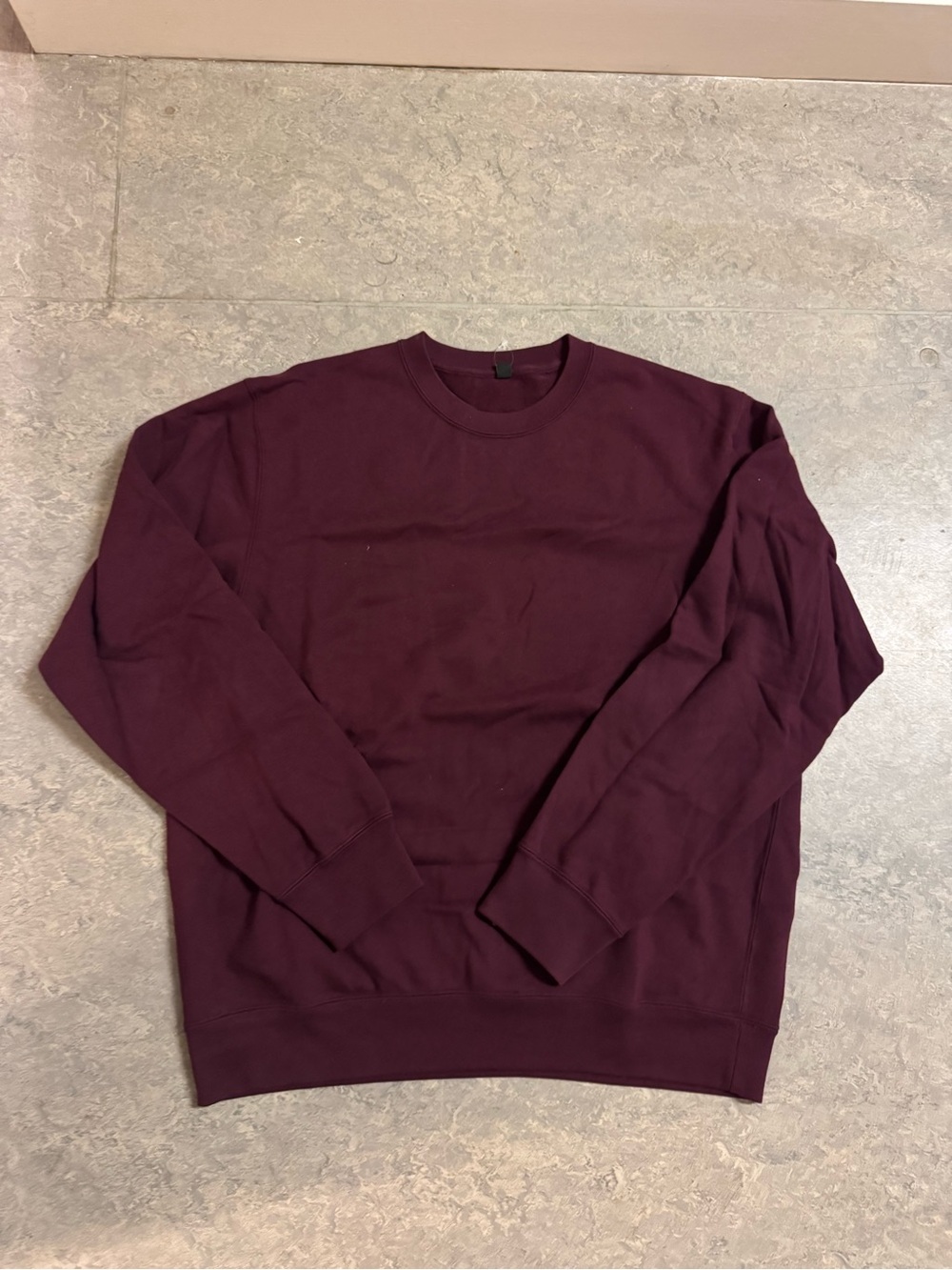 Uniqlo Men's Crewneck Sweater - Deep Burgundy Large NWOT